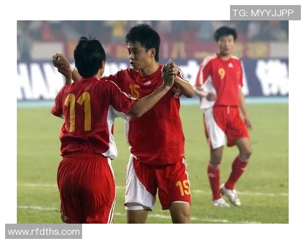 南京足球队的默契配合揭秘:从战术到团队精神的深度解析