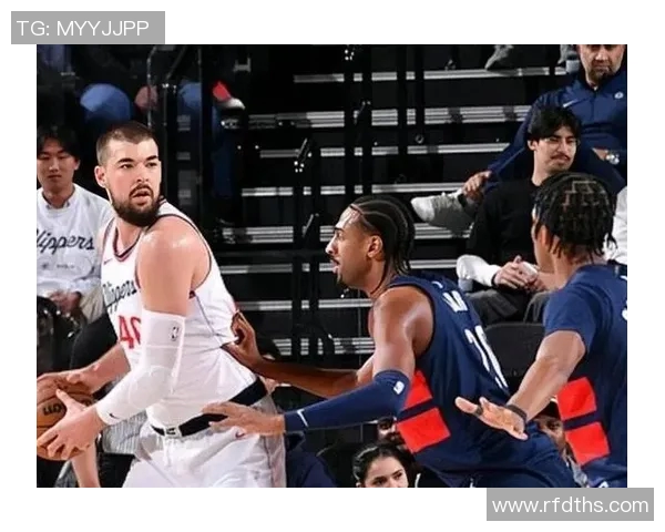 骑士与奇才精彩对决回顾27比赛录像全程回放与分析